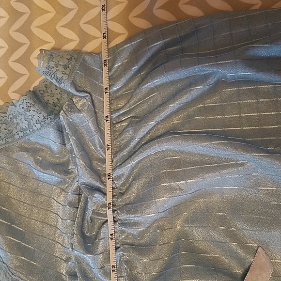 Vintage 1970s Nightgown Housedress - Picture 11 of 12